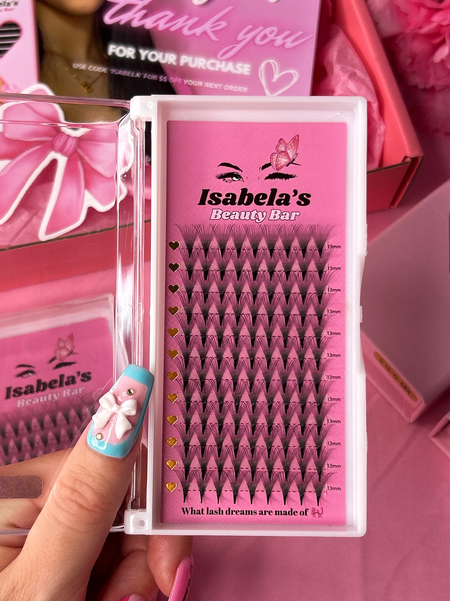 16D Pointy Premade Fans💓